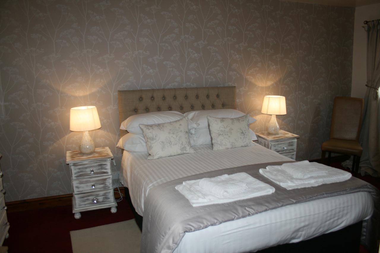 The Talbot Inn Much Wenlock Eksteriør bilde
