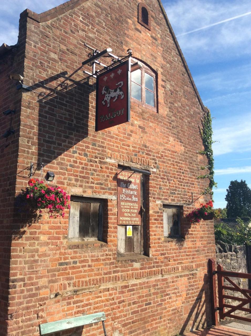 The Talbot Inn Much Wenlock Eksteriør bilde